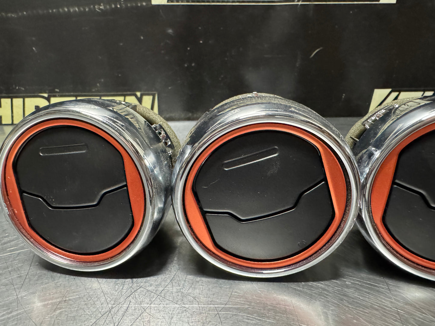 15-19 FORD MUSTANG CENTER DASH AIR VENTS SET OF 3 OEM #N760