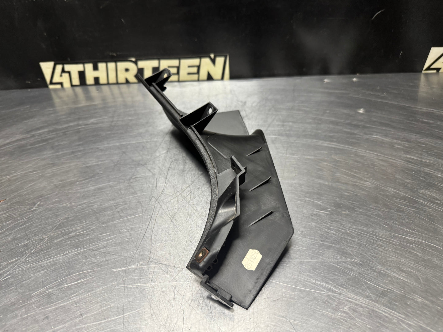 04-06 PONTIAC GTO RH CONSOLE TRIM OEM 92155334 #N299