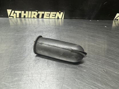 97-04 C5 CORVETTE COWL DRAIN TUBE RUBBER SEAL OEM #N338