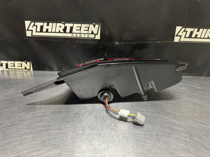13-14 FORD MUSTANG LED RH PASSENGER TAIL LIGHT DR33-13B504-AG OEM #N680