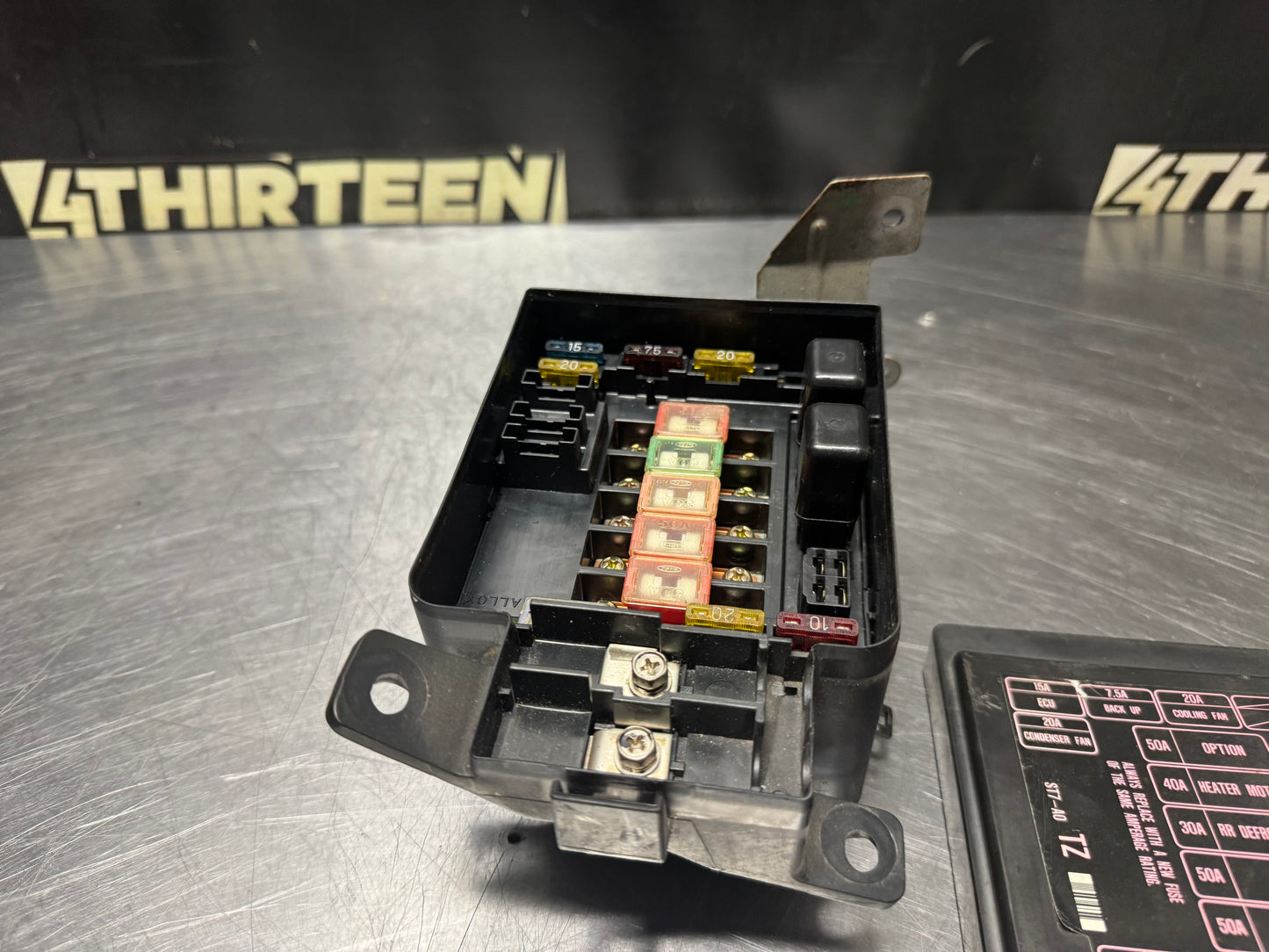 94-01 ACURA INTEGRA UNDER HOOD ENGINE BAY FUSE BOX OEM #N437