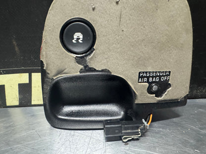 1997-2004 C5 CORVETTE ACTIVE HANDLING TRACTION CONTROL SWITCH OEM 10440631 #N517
