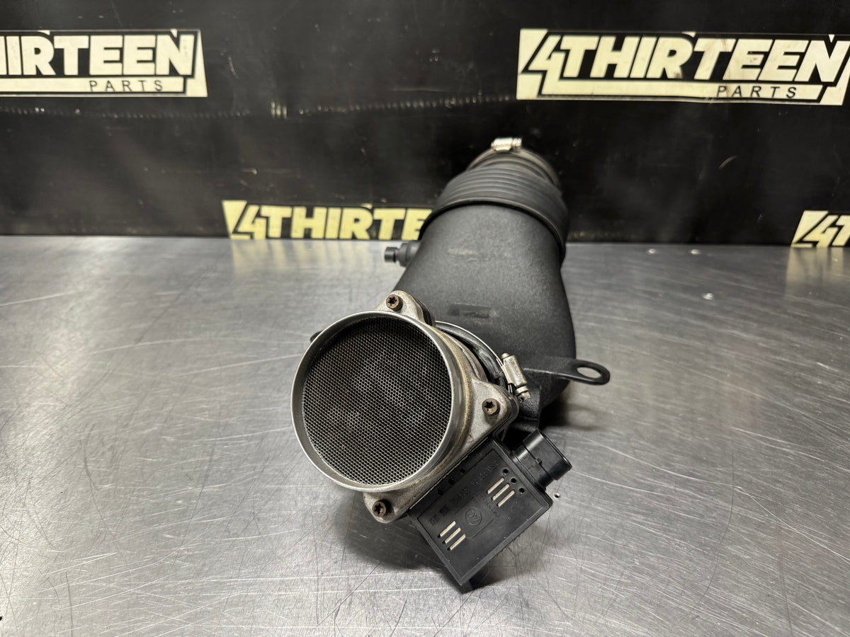97-04 C5 CORVETTE AIR INTAKE BRIDGE W/ MAF OEM #N914