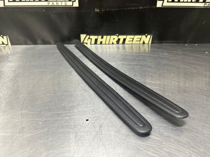 04-06 PONTIAC GTO SCUFF PLATE SILL TRIM SET OEM #N624
