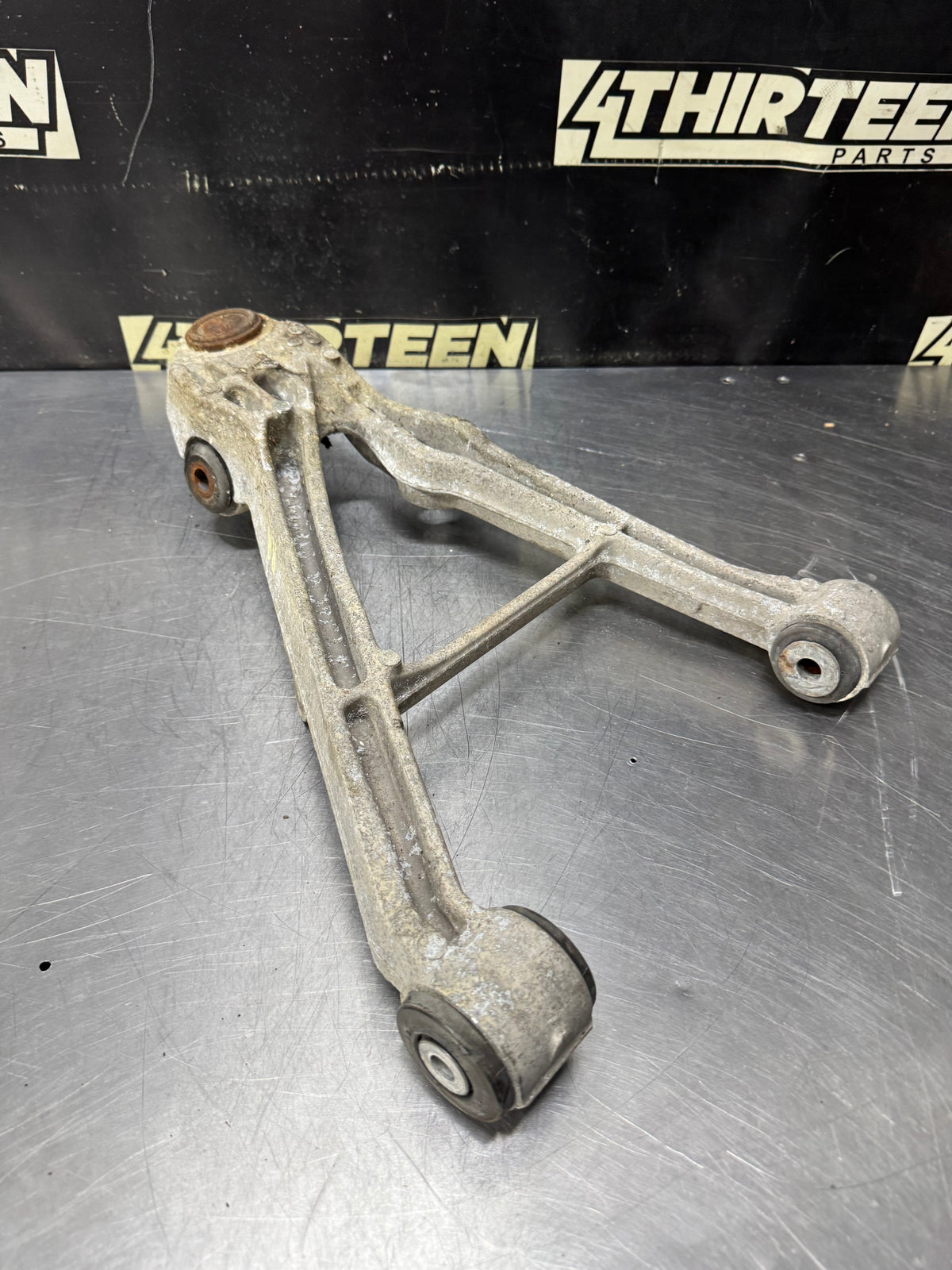 97 - 04 C5 CORVETTE LEFT REAR LOWER CONTROL ARM USED OEM