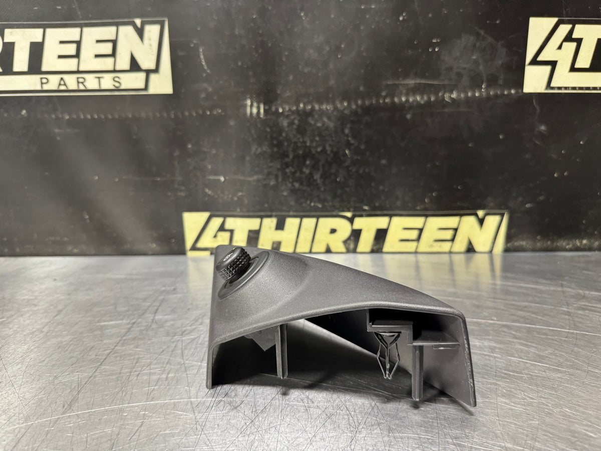 10-14 FORD MUSTANG GT LH DRIVER DOOR MIRROR TRIM COVER OEM #N963