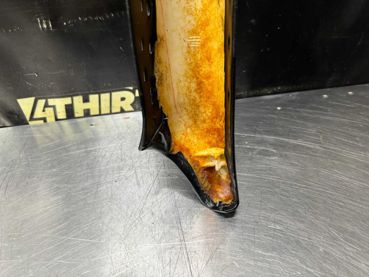 97-04 CORVETTE C5 A-PILLAR TRIM MOLDING PANEL RH #N793