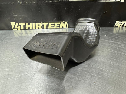 04-06 GTO AIR VENT BUNDLE #N745