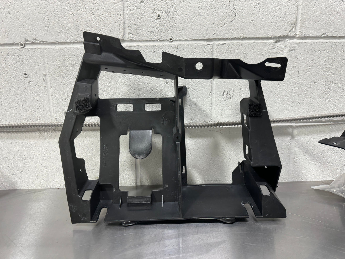 1997-2004 CORVETTE C5 MULTI-USE BRACKET 10317346