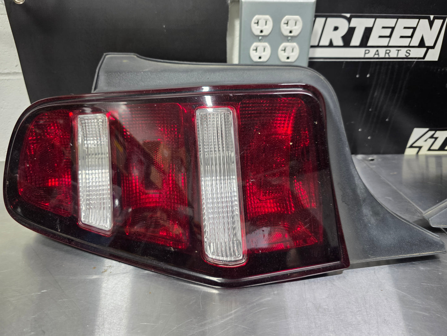10-12 FORD MUSTANG GT LH&RH TAILLIGHTS OEM #N744