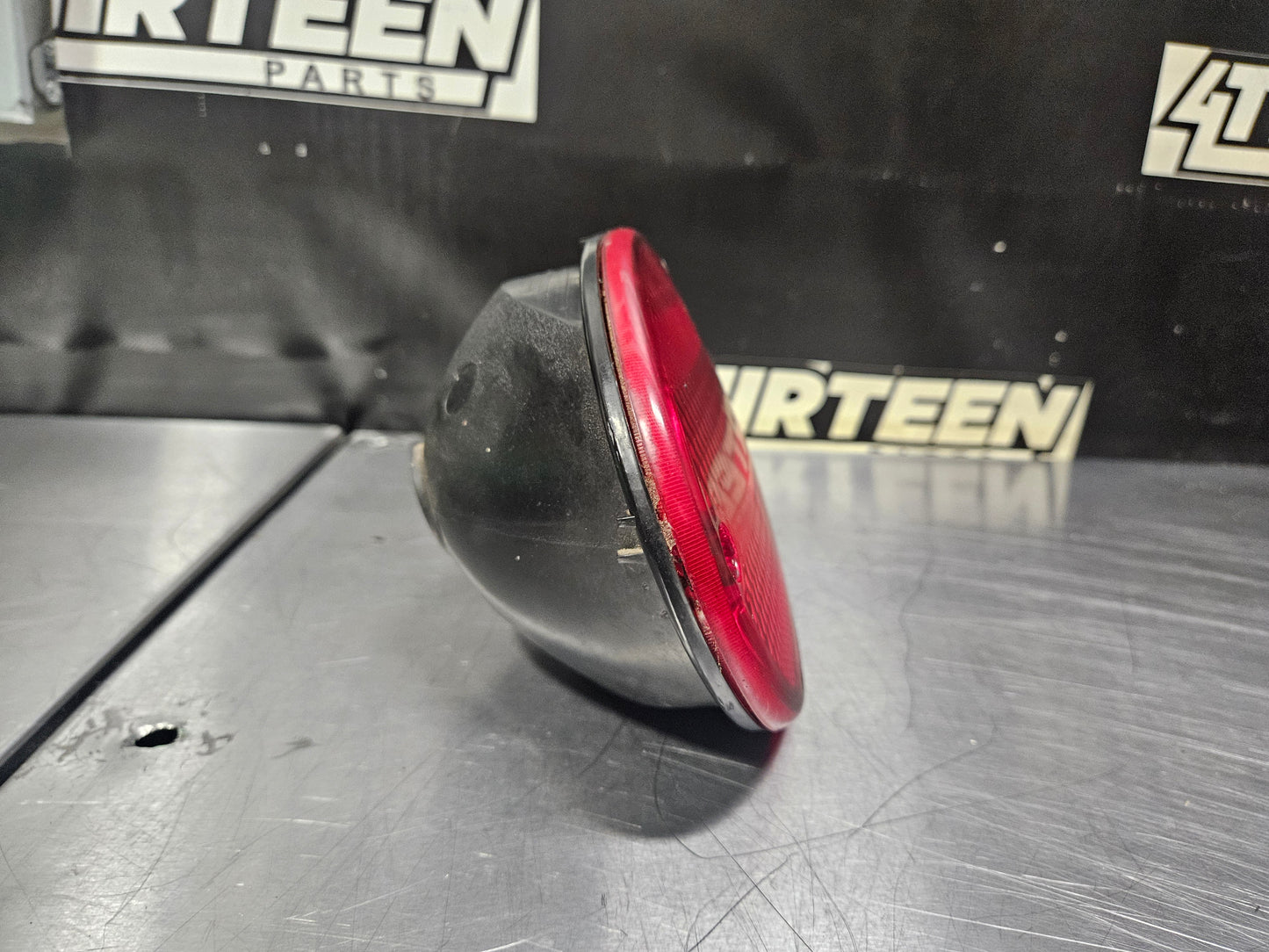 97-04 CORVETTE C5 LH TAIL BRAKE LIGHT OEM #N874