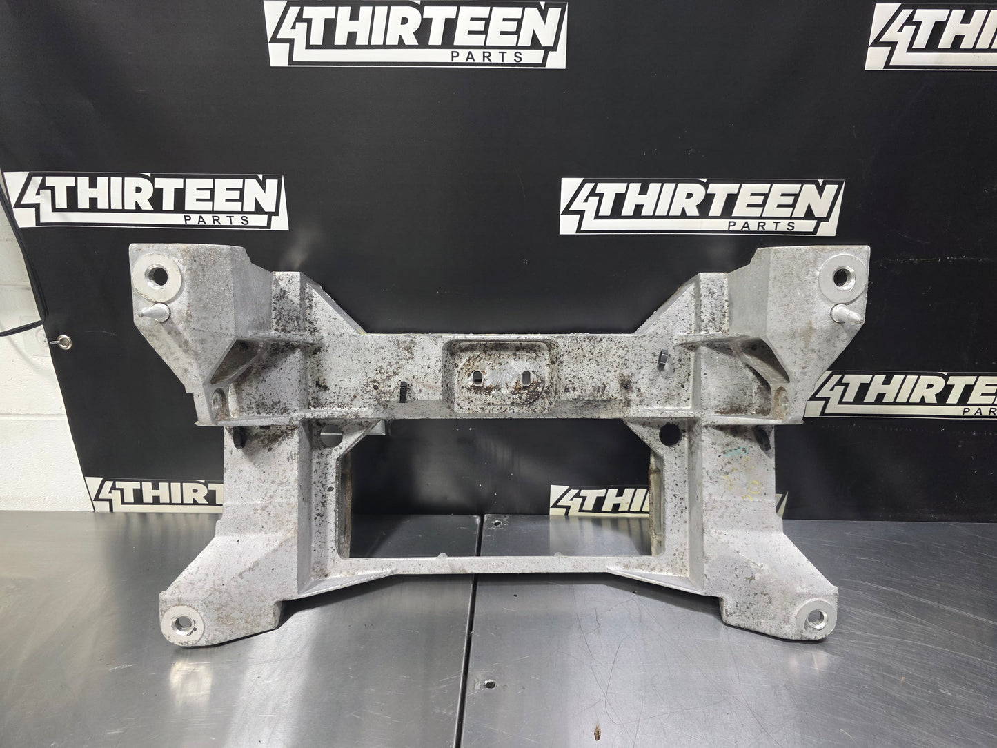 1997 - 1998 C5 CORVETTE REAR SUBFRAME CRADLE 10266823 OEM #N727
