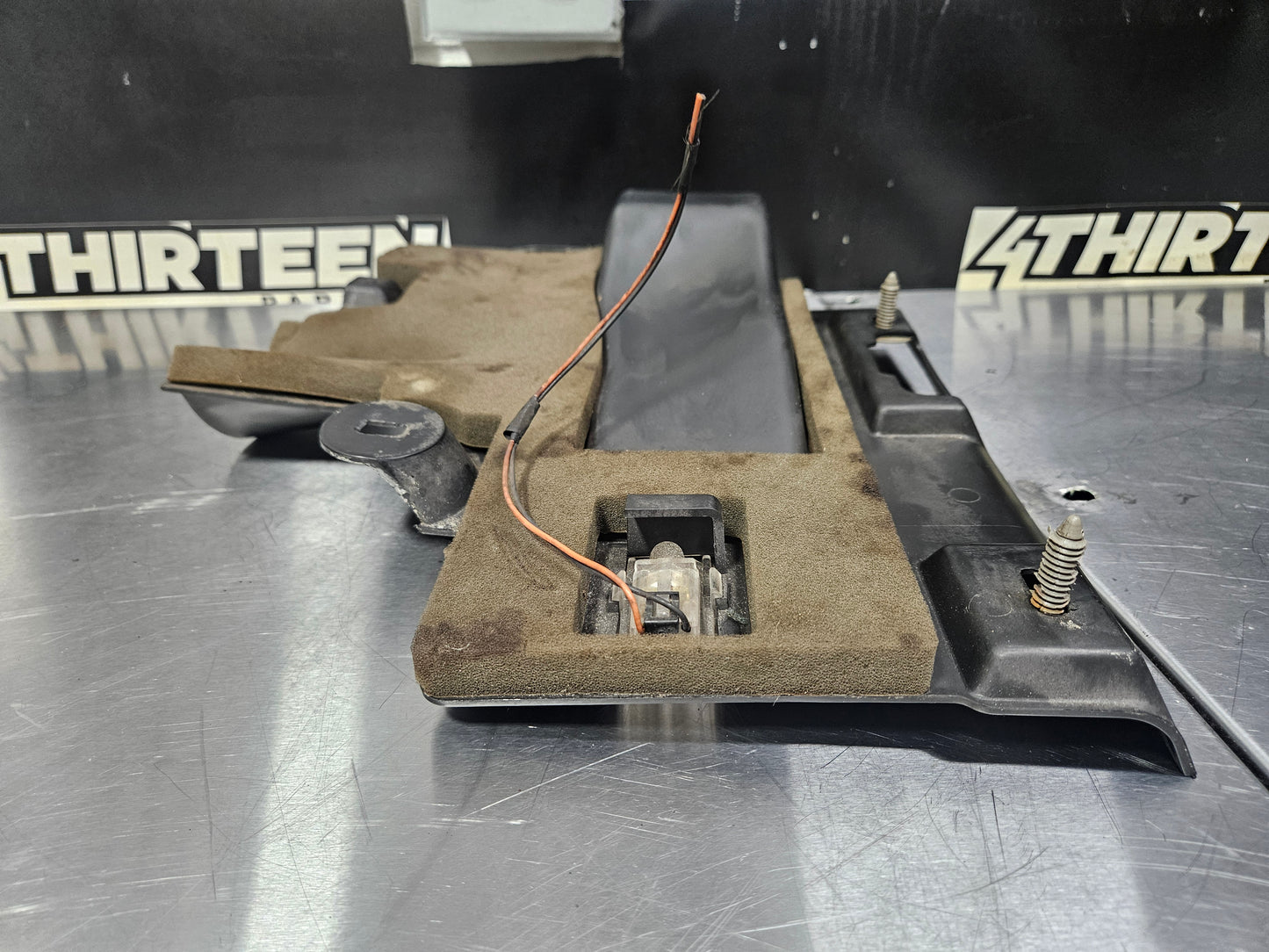 97-04 C5 CORVETTE FRONT RIGHT UNDER DASH HUSH PANEL OEM 10247542 #N867