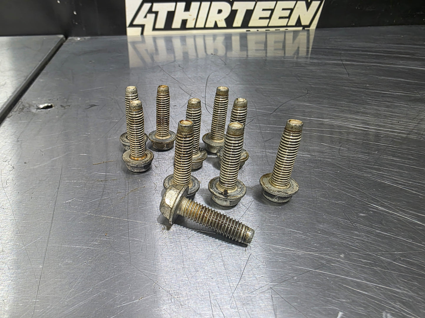 LS1 VALLEY COVER BOLTS OEM #N813