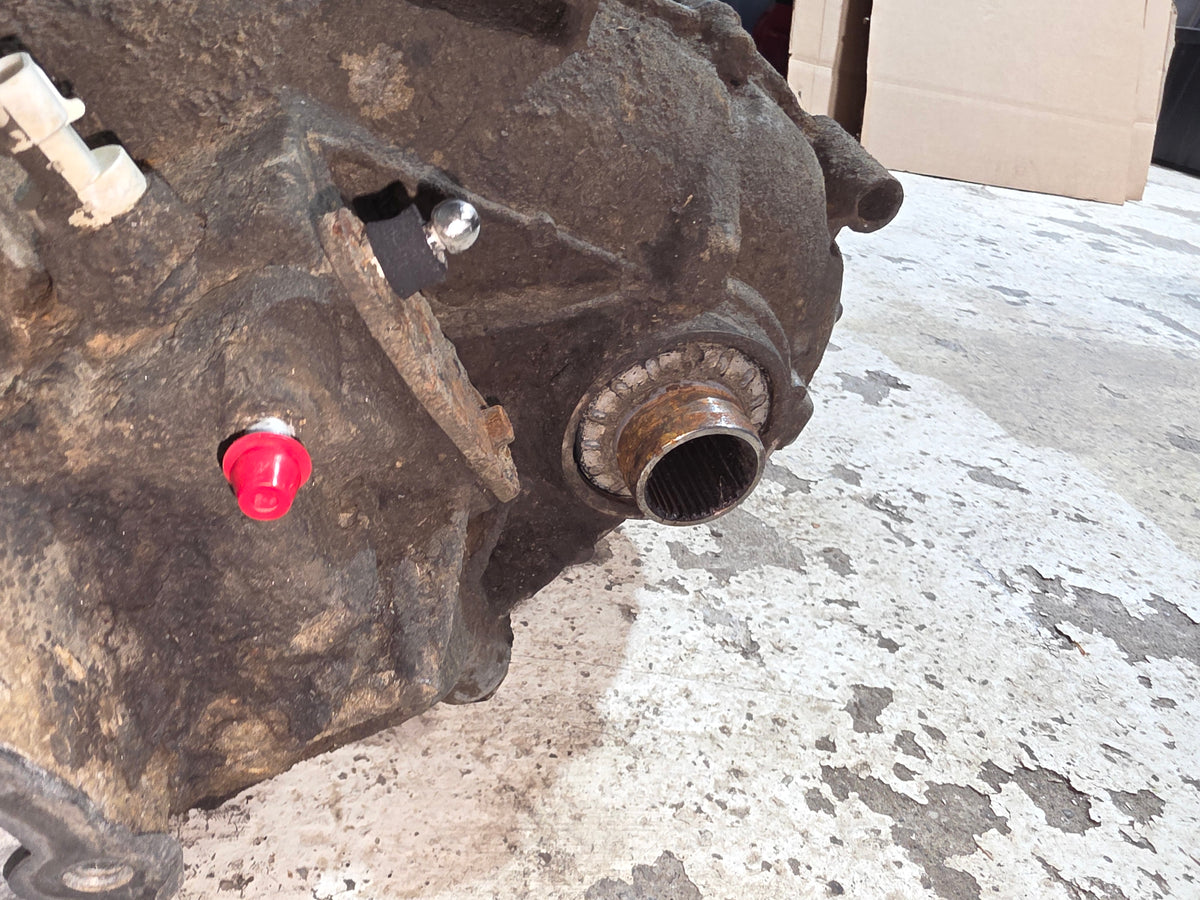 07-10 CHEVY SILVERADO 2500 MANUAL SHIFT 4WD TRANSFER CASE 24243015 OEM #V69