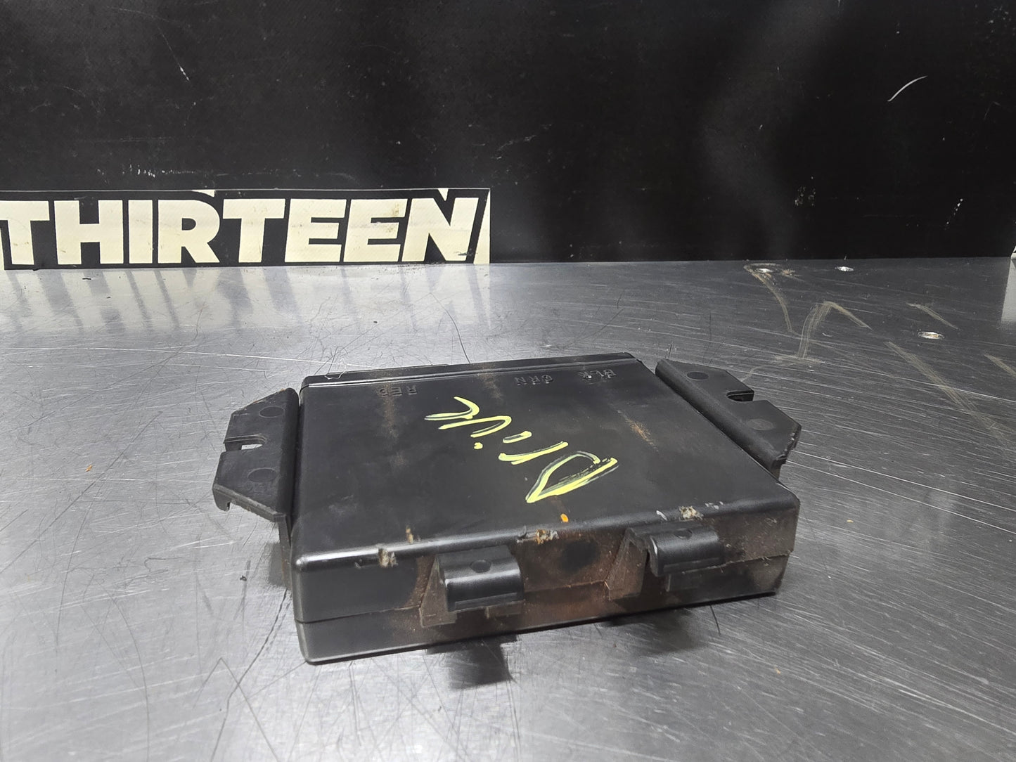 00-04 C5 CORVETTE SEAT TRACK MODULE W/ MEMORY 10435193 #N54