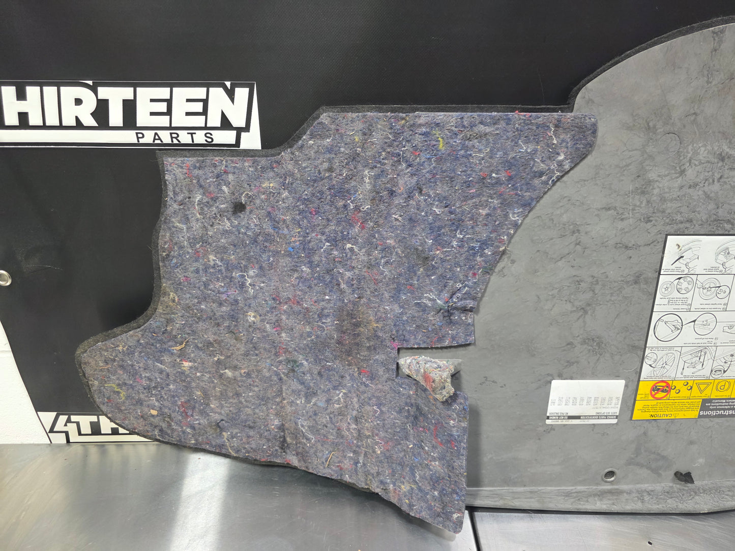 04-06 PONTIAC GTO SPARE  TIRE COVER CARPER TRUNK LINER 92155400 OEM #N724