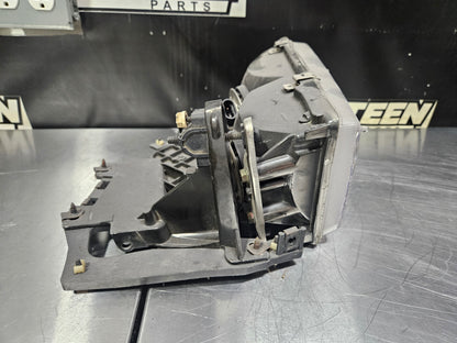 97-04 CORVETTE C5 LH DRIVER HEADLIGHT BRACKET INCOMPLETE #N880