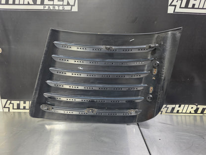 11-14 CHEVY SILVERADO 6.6L DURAMAX RH PASSENGER HOOD VENT 22753693 OEM #N786