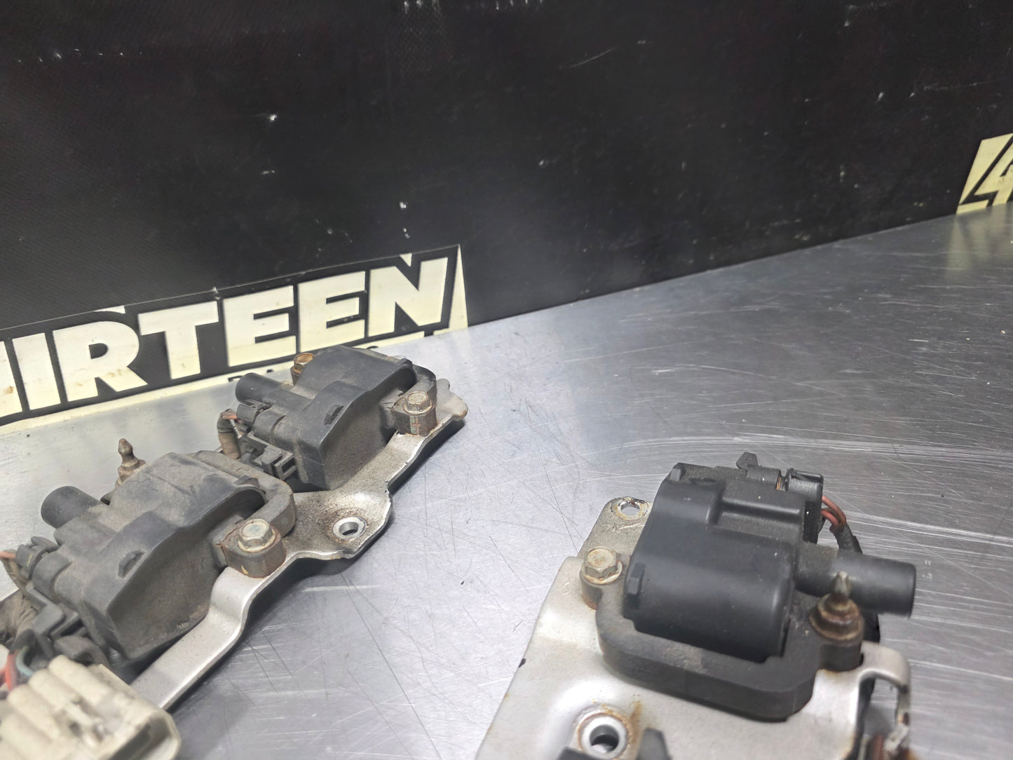 C5 CORVETTE COIL PACKS W/ BRACKETS OEM #N808
