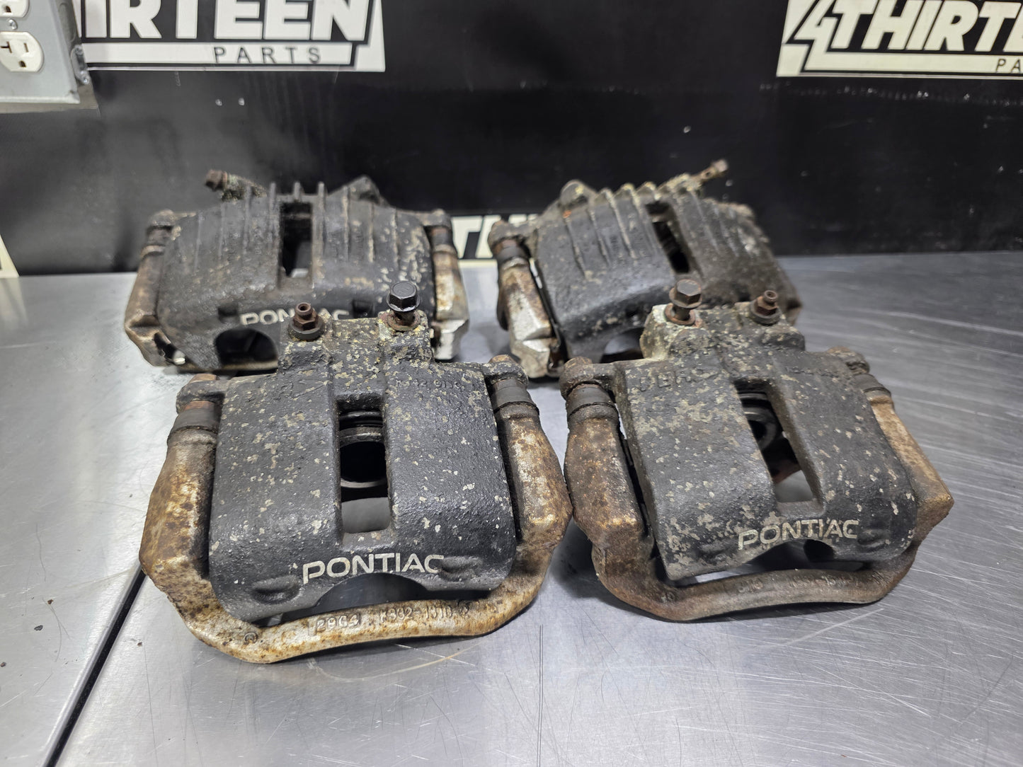 2004 PONTIAC GTO CALIPERS FRONT AND REAR SET OEM #N855