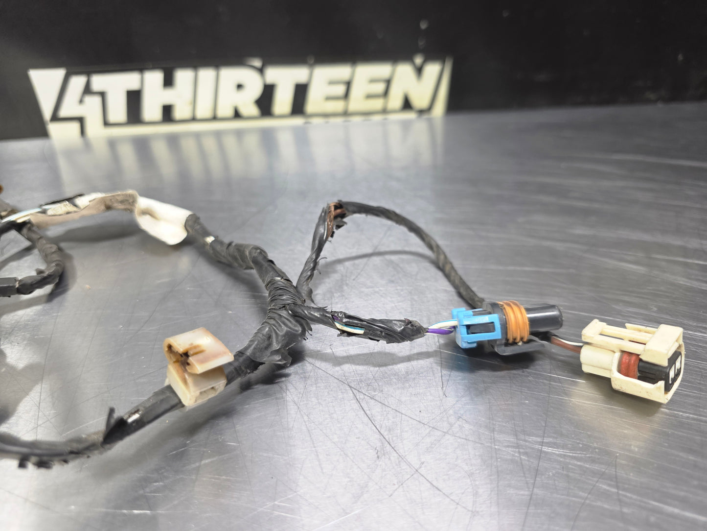 04-06 PONTIAC GTO FRONT BUMPER/FOG LIGHT HARNESS 92156996 OEM #N864