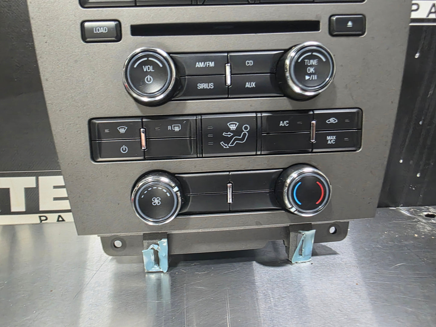 11-14 FORD MUSTANG RADIO TEMPERATURE CONTROL PANEL CR3T-18A802-JA OEM #N750