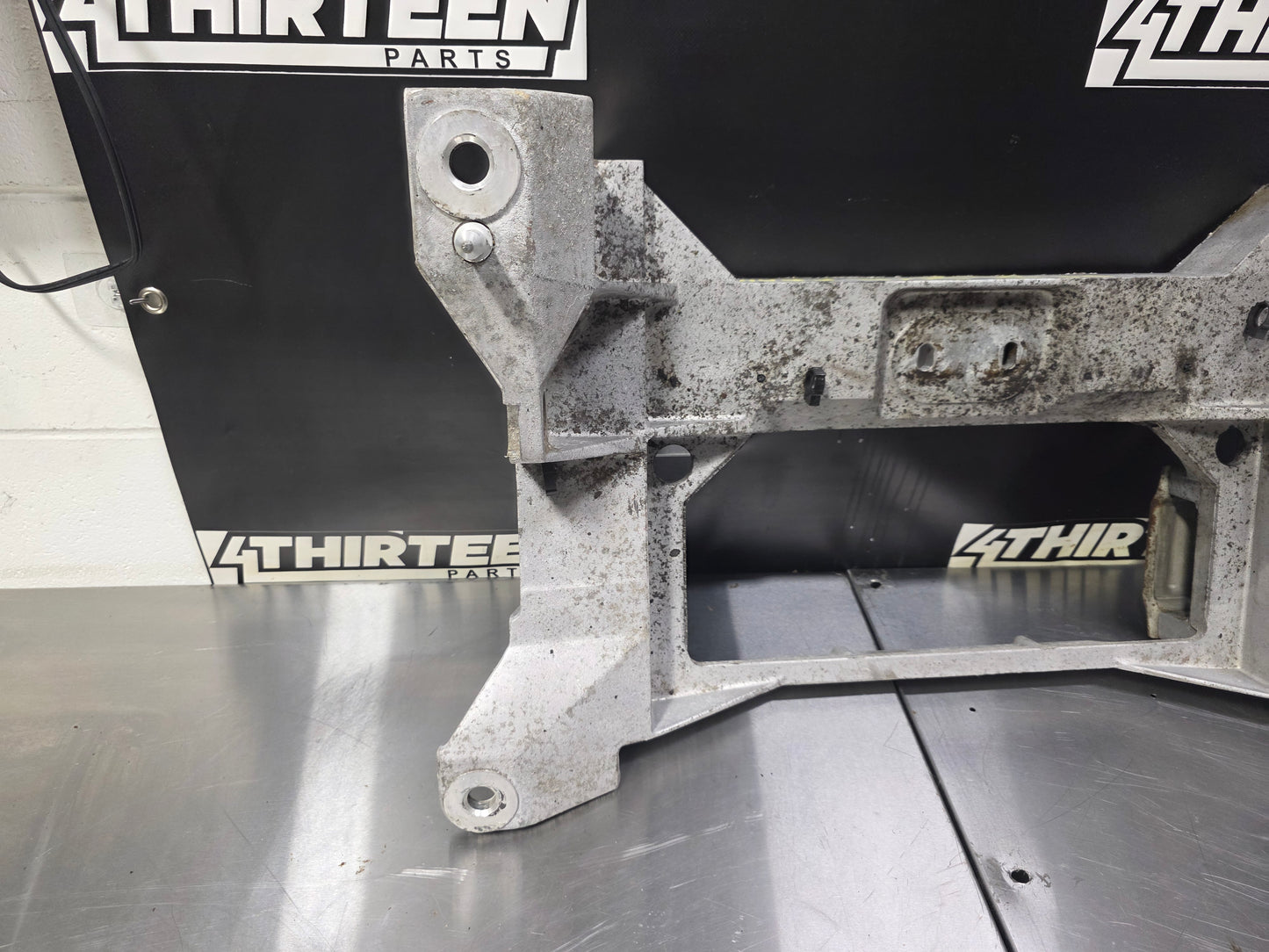 1997 - 1998 C5 CORVETTE REAR SUBFRAME CRADLE 10266823 OEM #N727