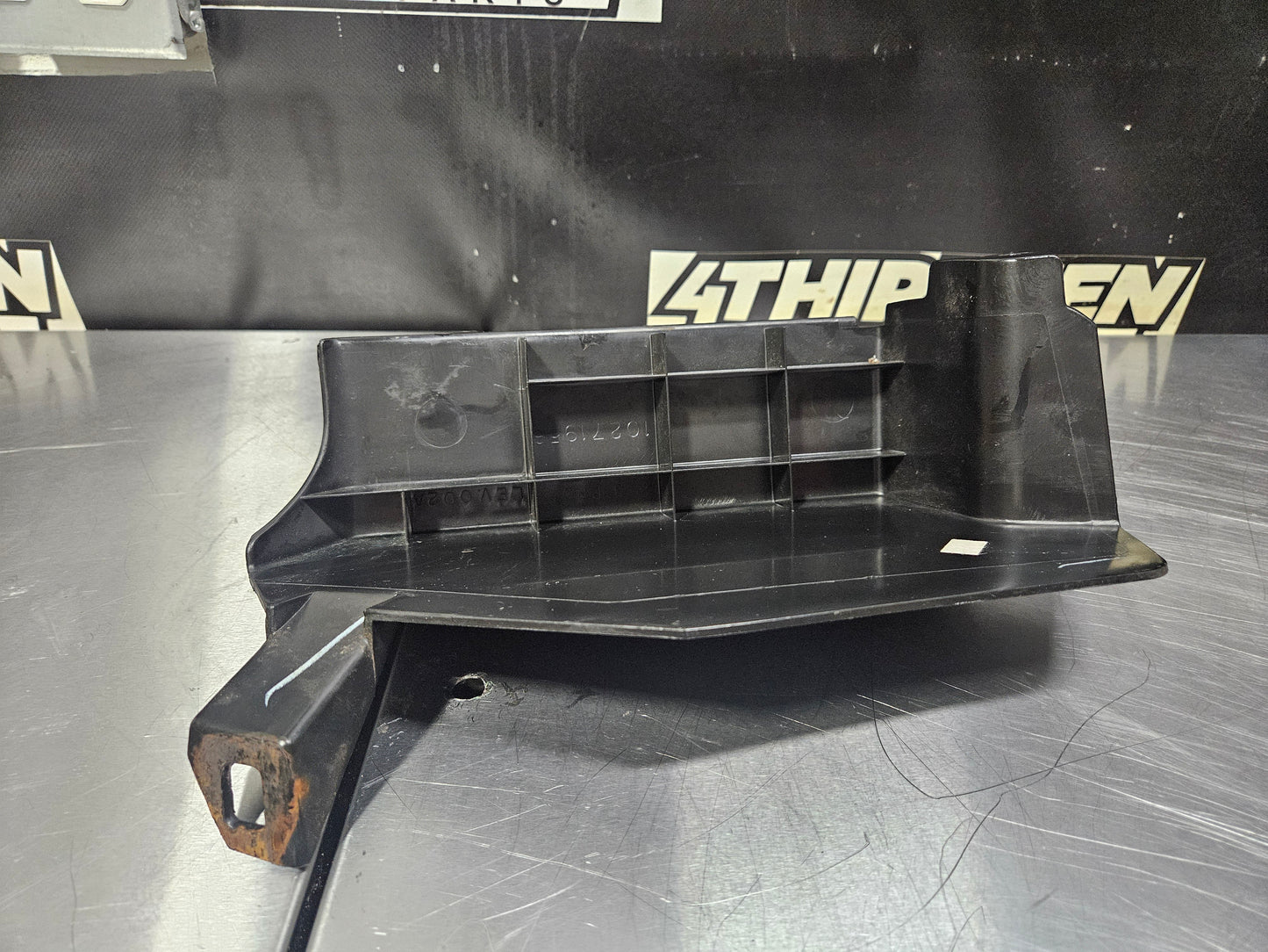 1997-2004 C5 CORVETTE USED OEM DEAD PEDAL #N868