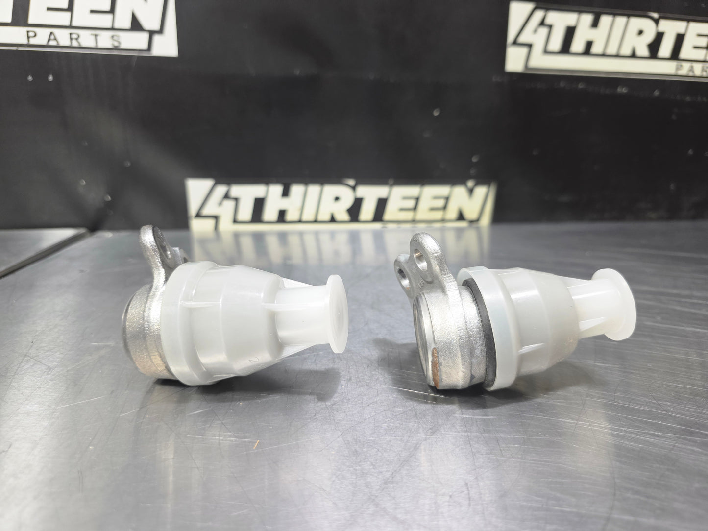 00-04 DODGE DAKOTA FRONT UPPER BALL JOINTS CEXMD471 MOPAR OEM #N859