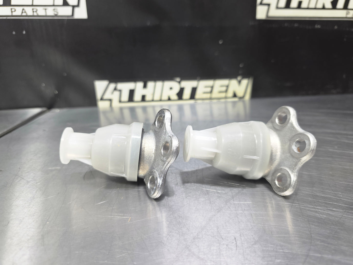 00-04 DODGE DAKOTA FRONT UPPER BALL JOINTS CEXMD471 MOPAR OEM #N859