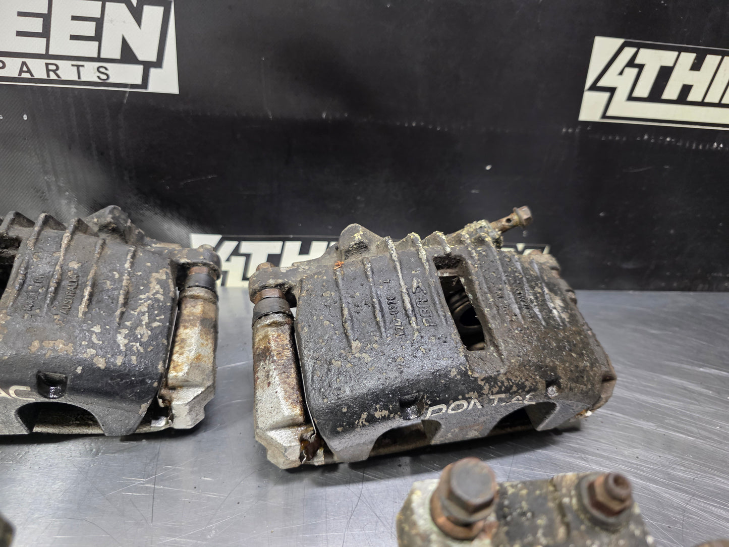 2004 PONTIAC GTO CALIPERS FRONT AND REAR SET OEM #N855