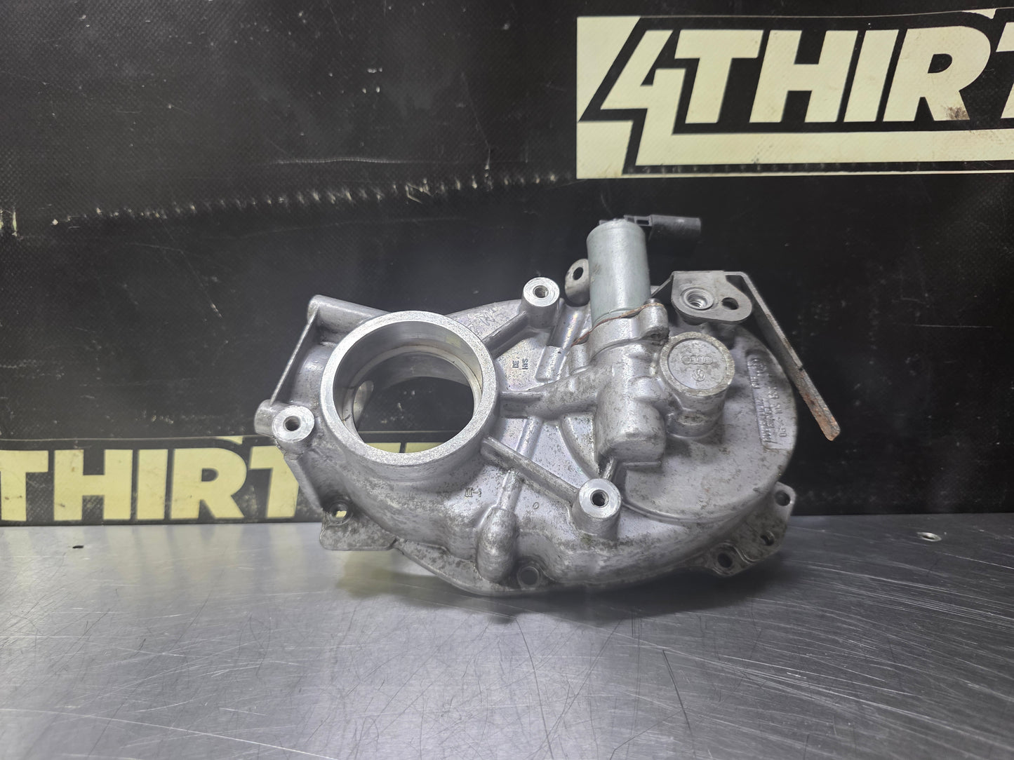 06 VW GOLF CAMAHAFT ADJUSTER HOUSING 06 103 530 OEM #N908