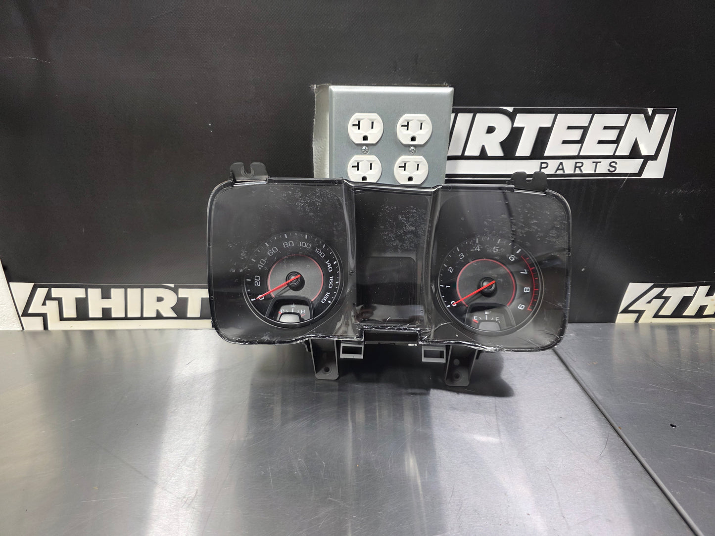 10-15 CAMARO SS INSTRUMENT CLUSTER MANUAL OEM 23241692 #N739