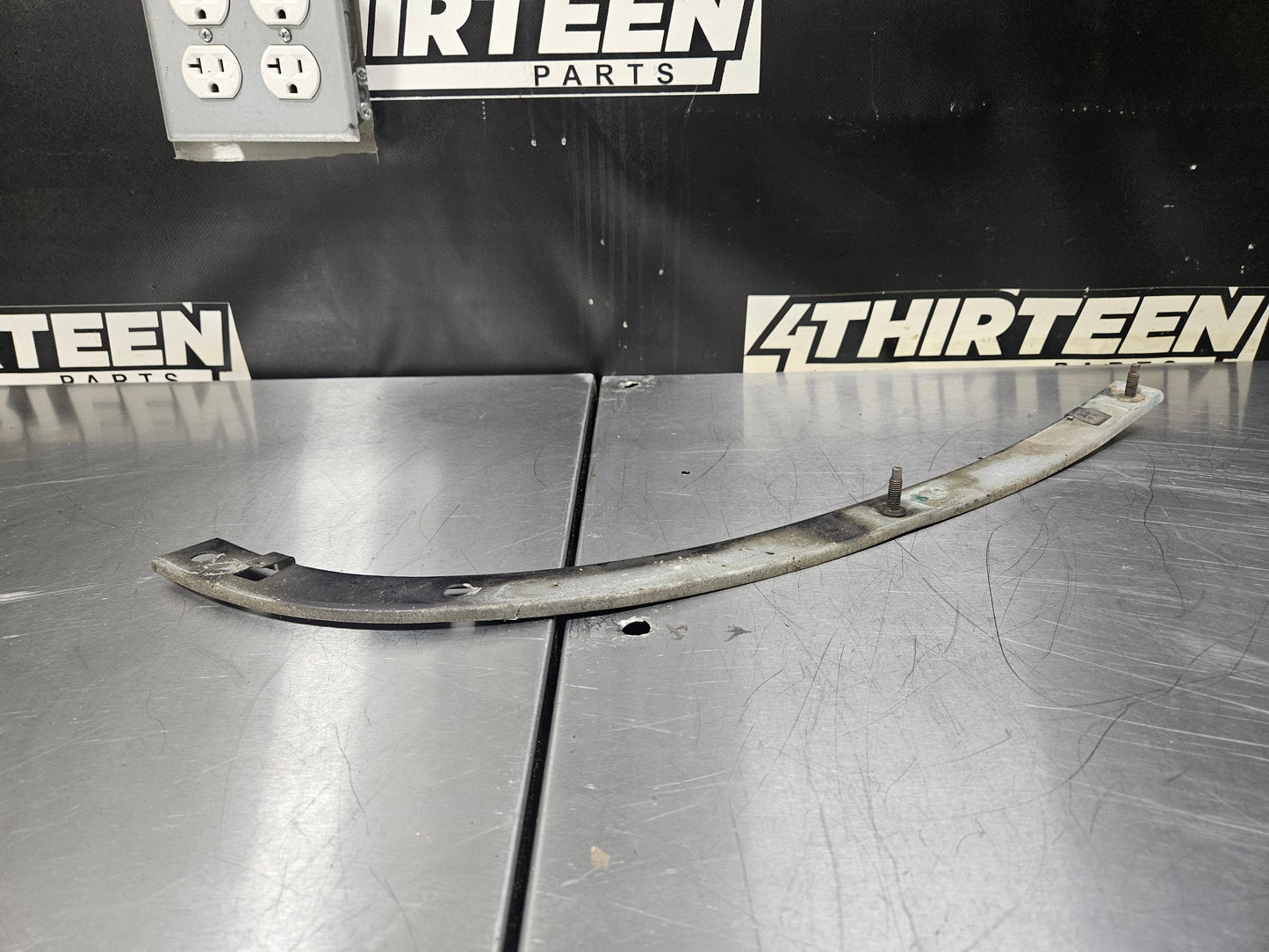1997-2004 CORVETTE C5 RIGHT REAR BUMPER BRACKET OEM #N881
